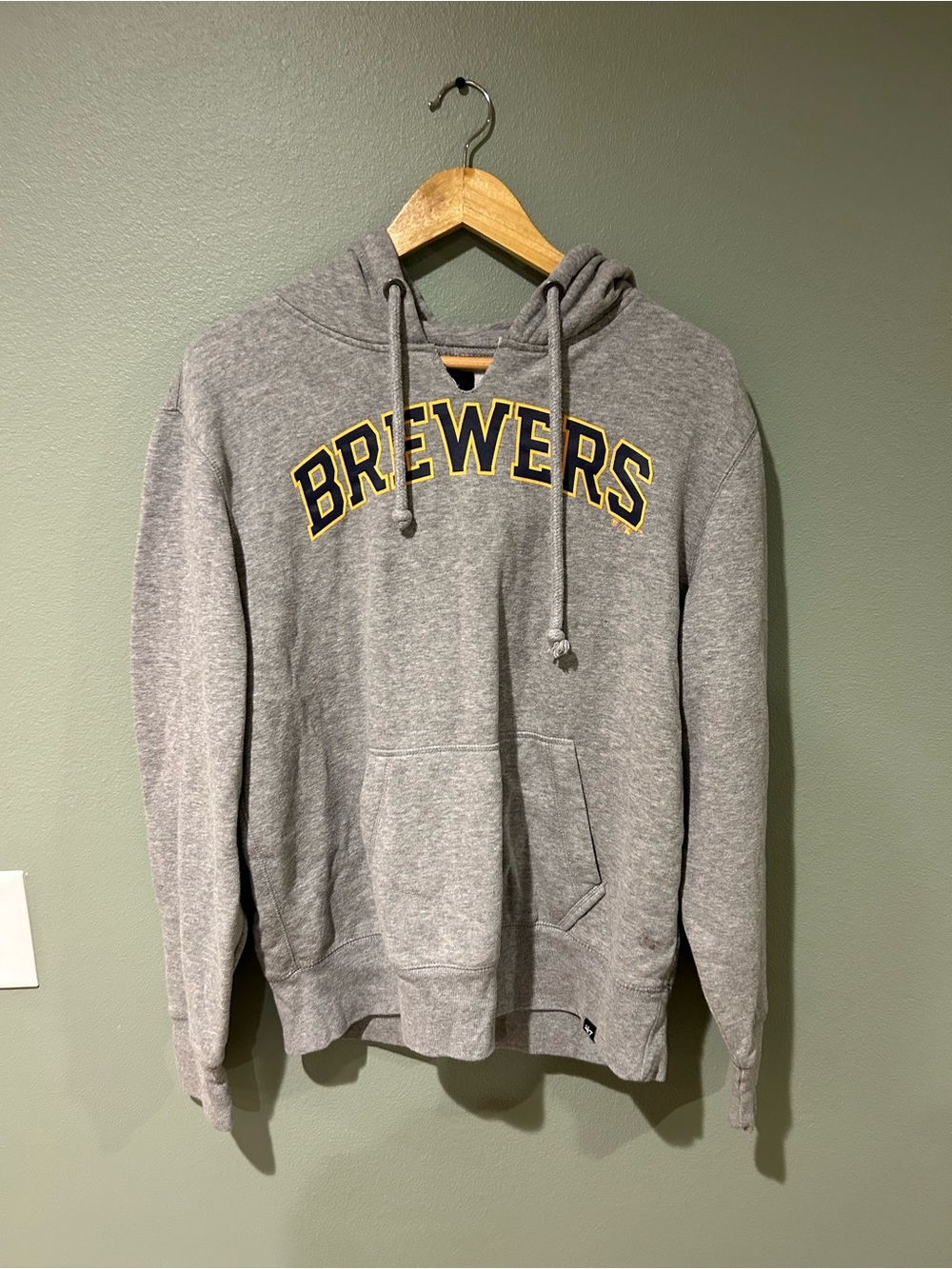 Gray Brewers Pullover Hoodie with Yellow Accent